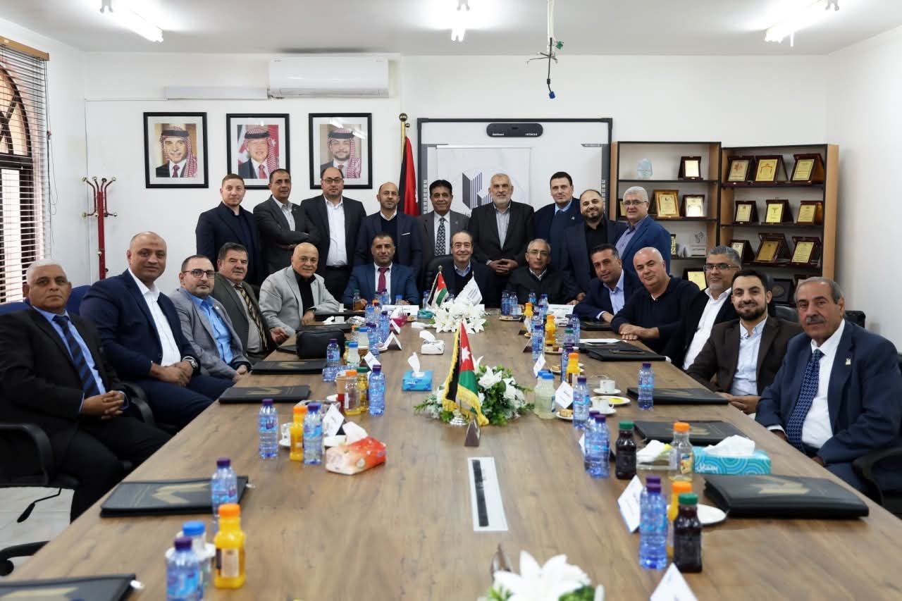 2c3a4aba-b588-465d-8044-f3595742ff56