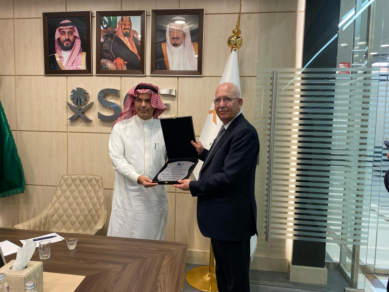 ضمن جولته في المملكة العربية السعودية نقيب المهندسين الاردنيين يزور الهيئة السعودية للمهندسين